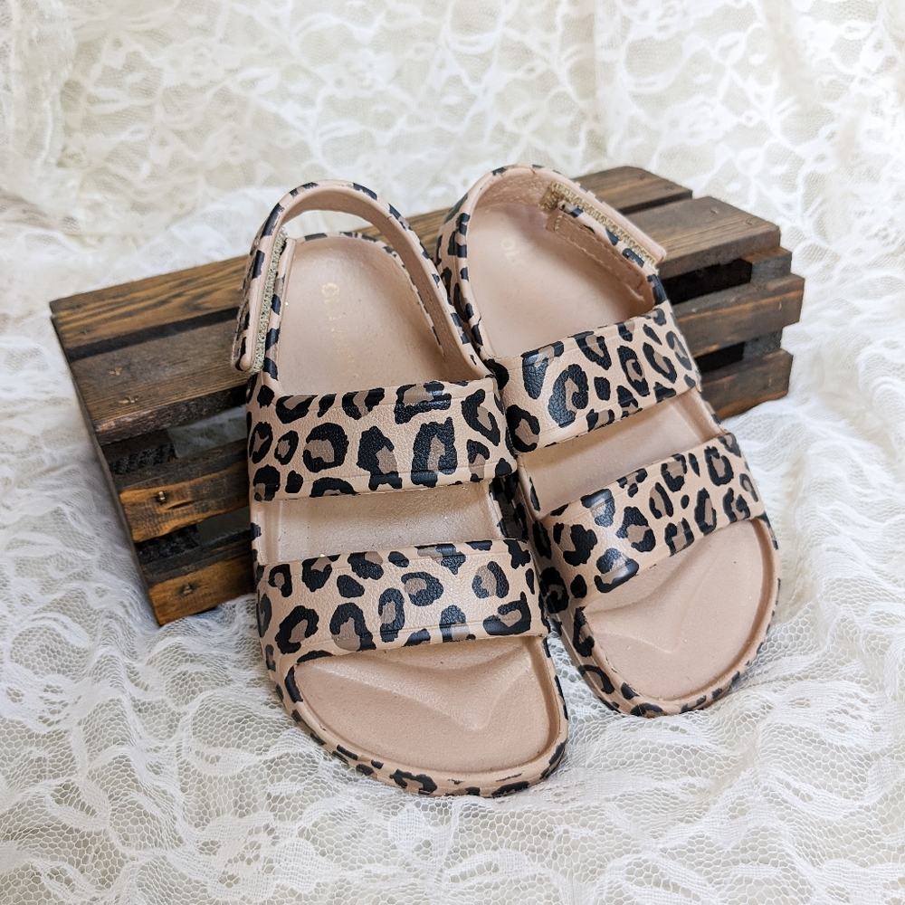 Old Navy Toddler Sandals Size 8